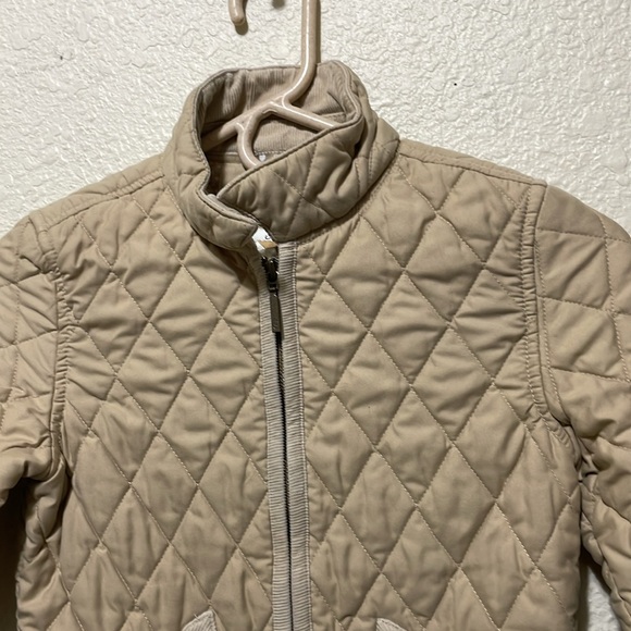 GAP Original Garment Girls Tan Quilted Jacket. Good Condition- Stylish!! Size L. - Picture 2 of 8
